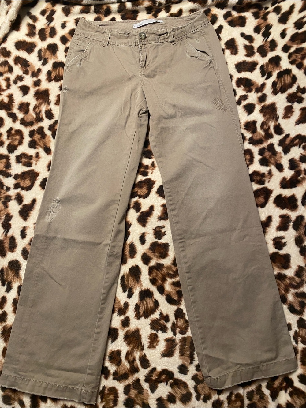 Old Navy Low Rise Wide Leg Jeans in Khaki Tan
